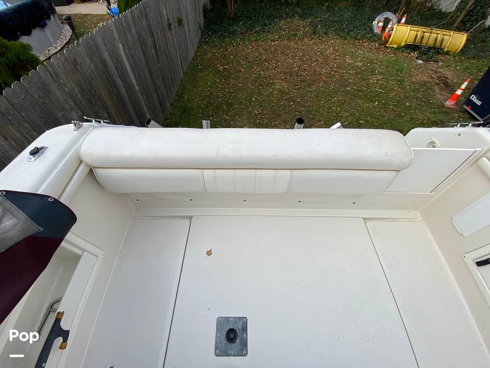 Slide: The Image of 1998 Monterey 256 Cruiser for sale in Keyport, NJ - 12
