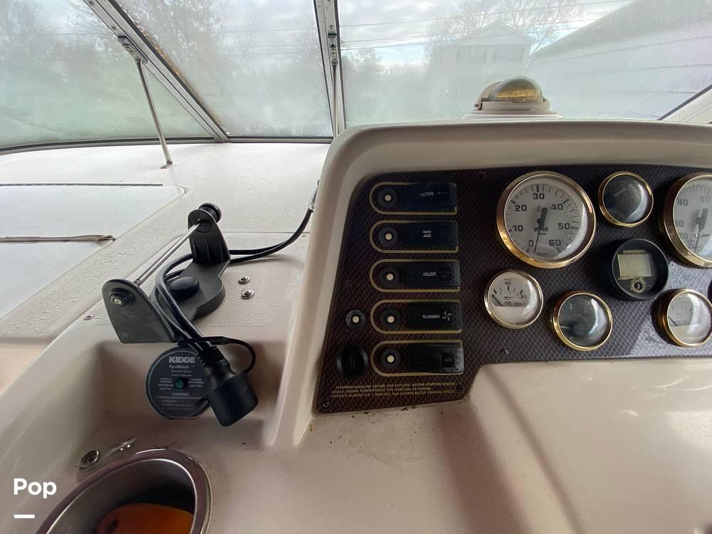 Slide: The Image of 1998 Monterey 256 Cruiser for sale in Keyport, NJ - 21