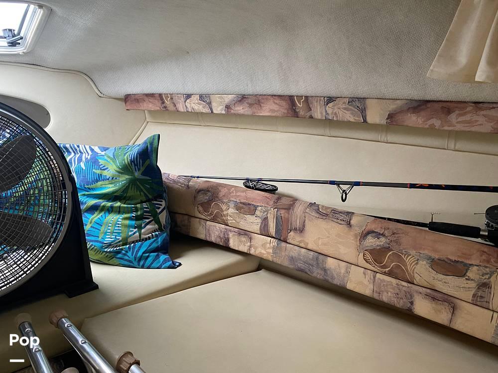 Slide: The Image of 1998 Monterey 256 Cruiser for sale in Keyport, NJ - 46