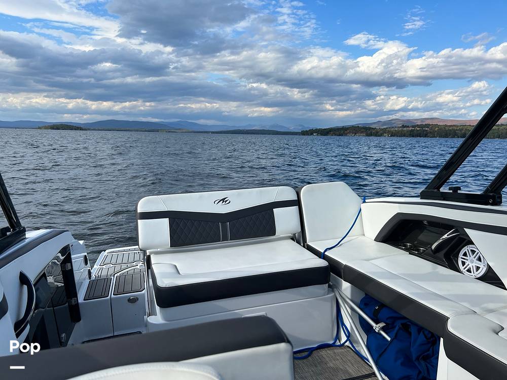 Slide: The Image of Monterey 258SS 2019 - 13722376