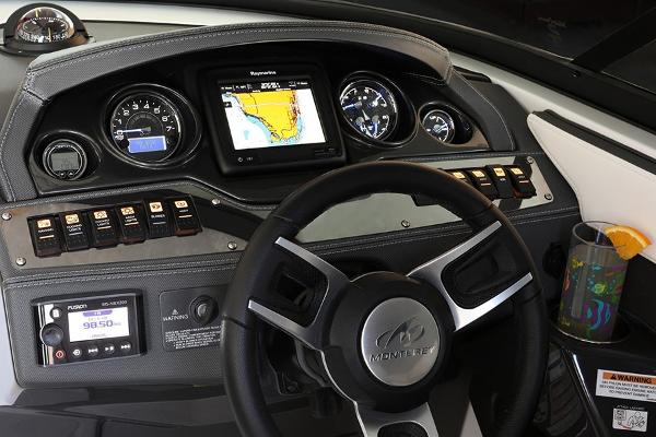 Slide: The Image of Monterey 258 Super Sport 2023 - 2