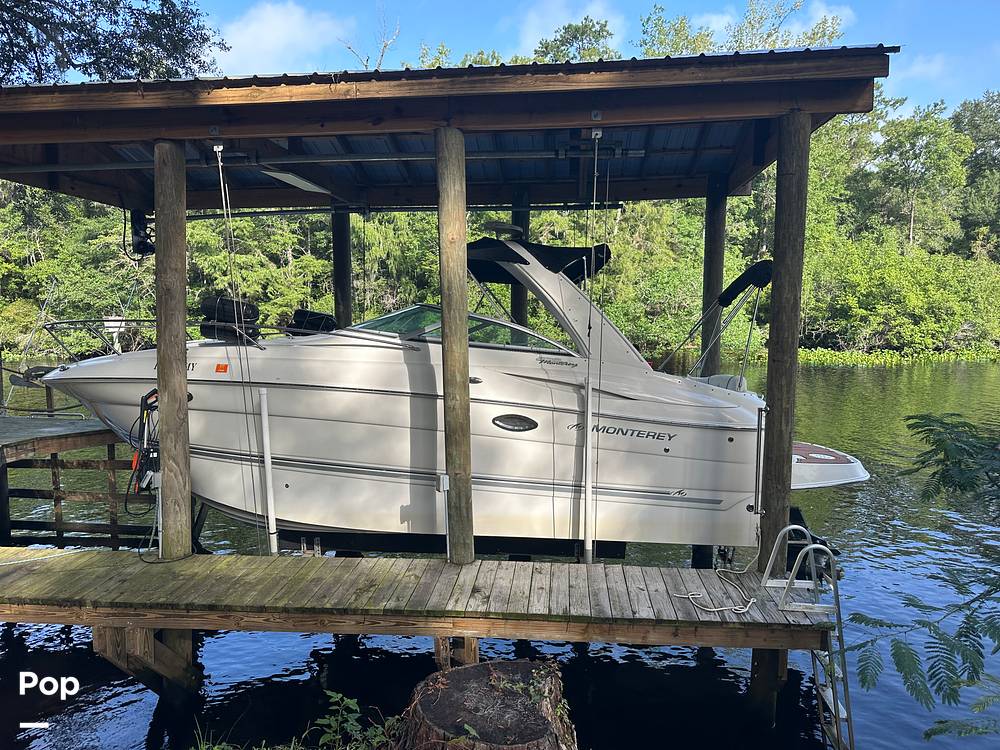 Slide: The Image of 2005 Monterey 270 Cruiser - 15695659