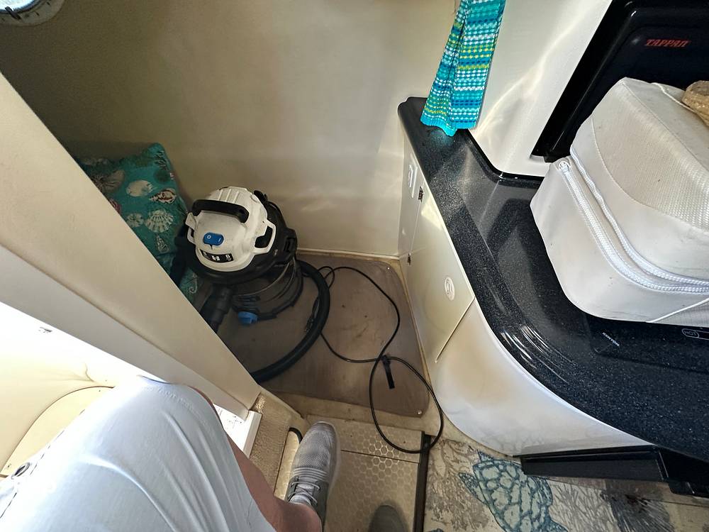 Slide: The Image of Monterey 270 Cruiser 2005 - 15695727