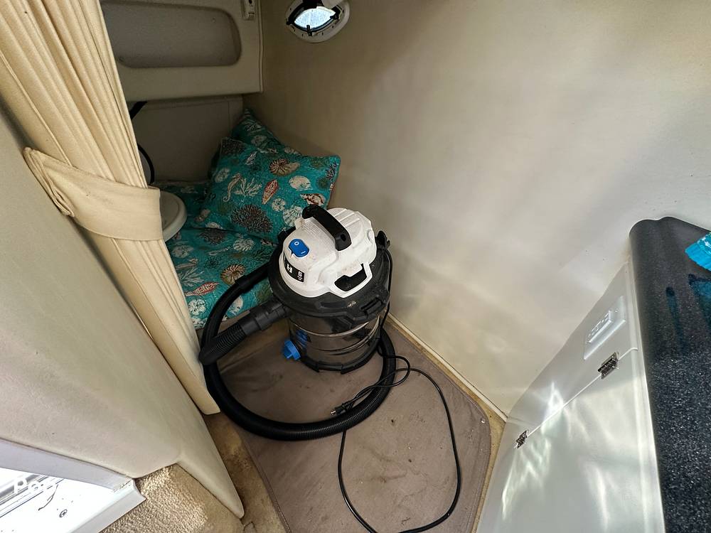 Slide: The Image of Monterey 270 Cruiser 2005 - 15695729