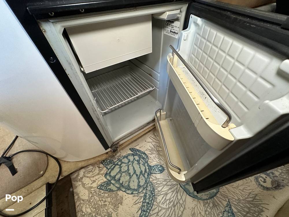 Slide: The Image of Monterey 270 Cruiser 2005 - 15695735