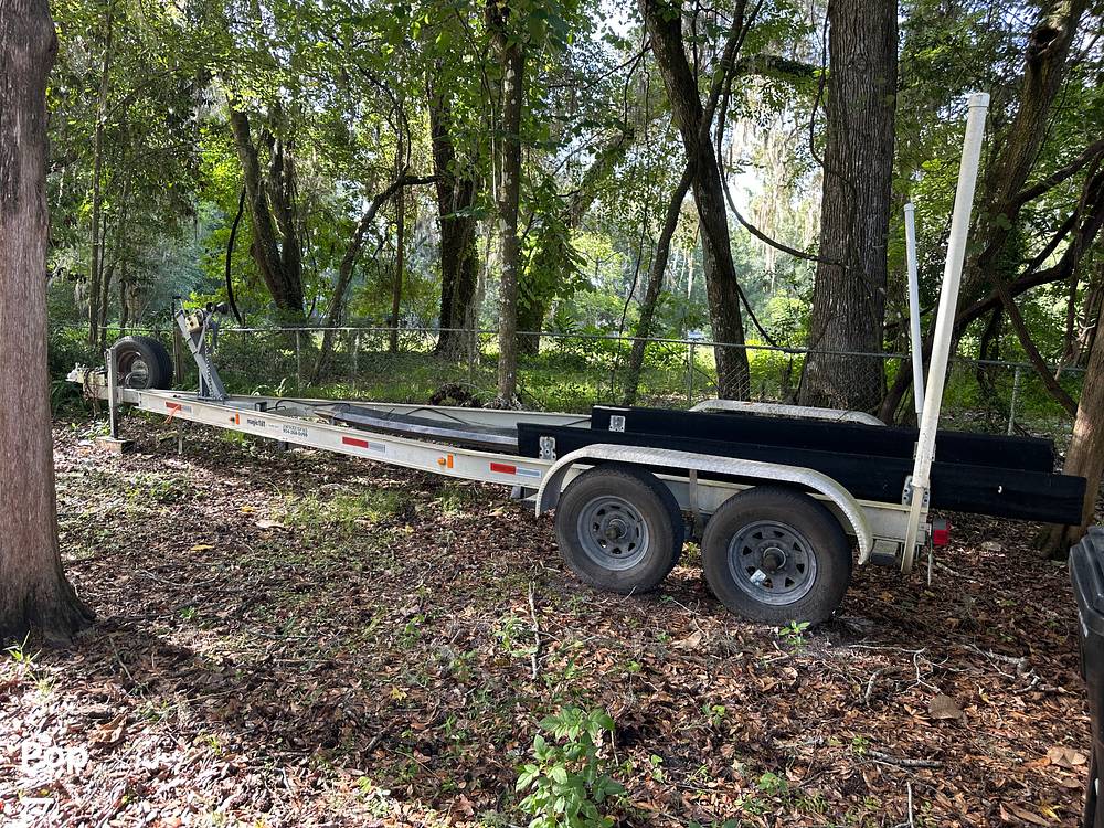 Slide: The Image of Monterey 270 Cruiser 2005 - 15695772