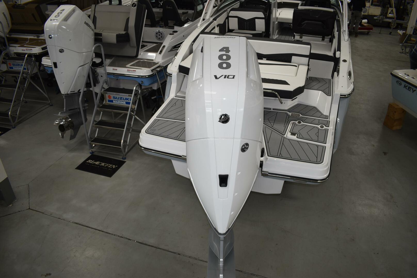 Slide: The Image of Monterey 275SS 2025 - 5212476