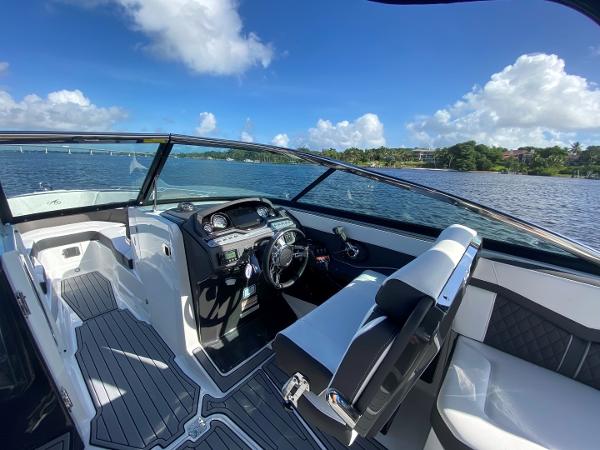 Slide: The Image of Monterey 275 Super Sport 2021 - 4
