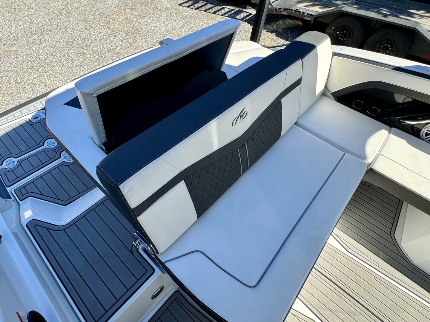 Slide: The Image of Monterey 278 SS 2019 - 4865845