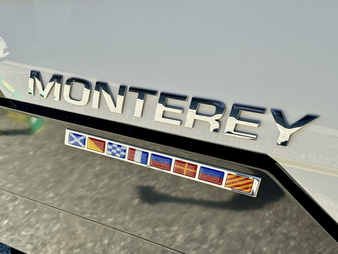 Slide: The Image of Monterey 278 SS 2019 - 4865967