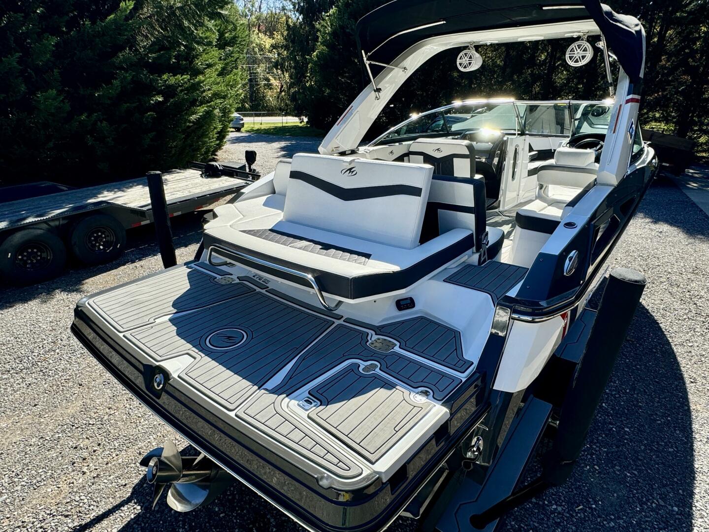 Slide: The Image of Monterey 278 SS 2019 - 4865762