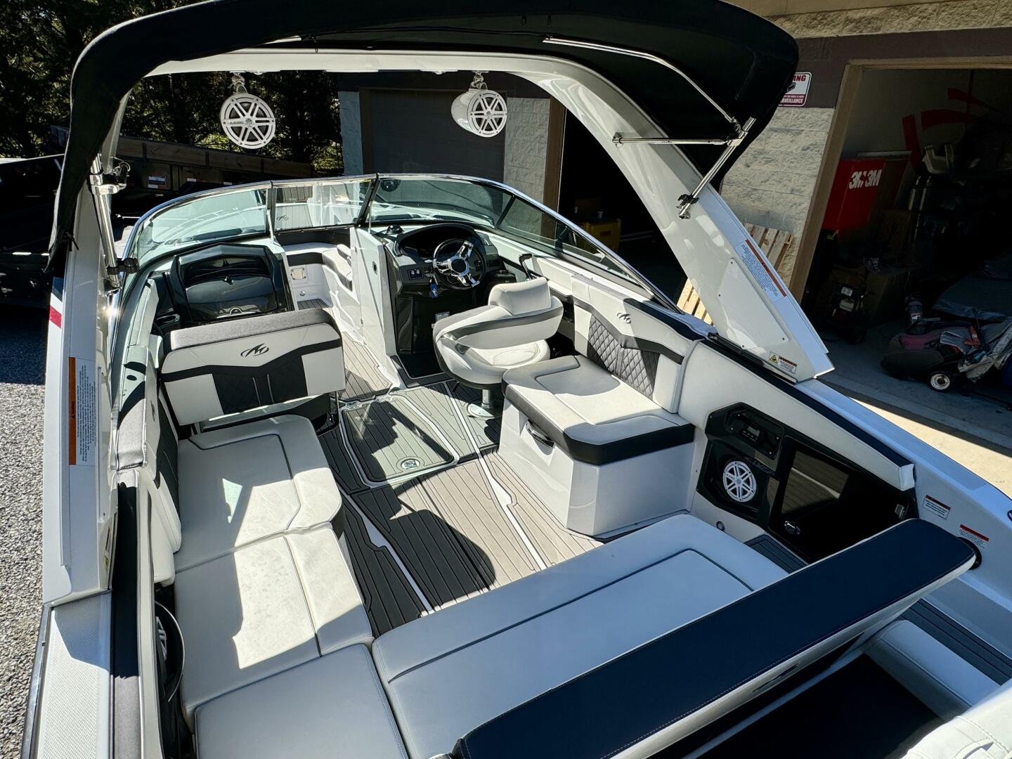 Slide: The Image of Monterey 278 SS 2019 - 4865766