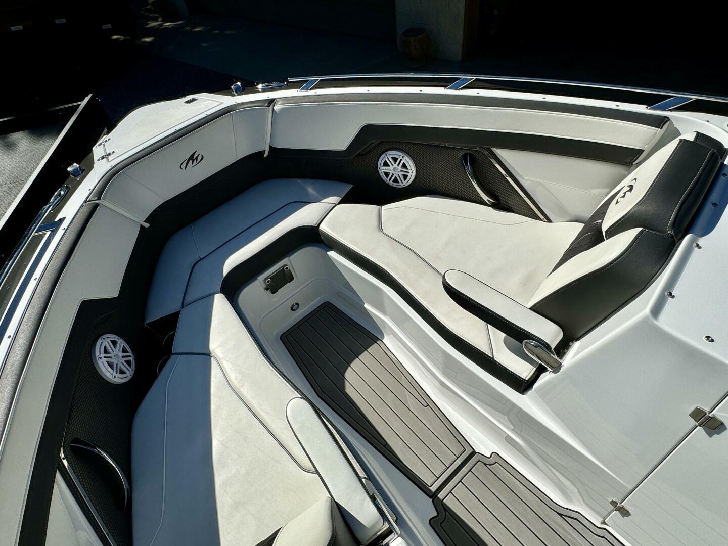 Slide: The Image of Monterey 278 SS 2019 - 4865798