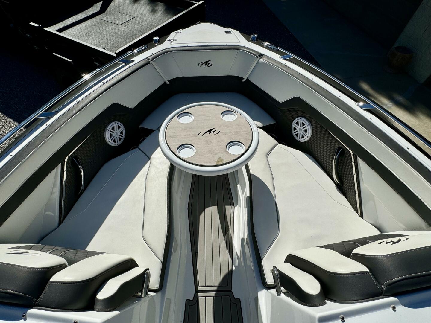 Slide: The Image of Monterey 278 SS 2019 - 4865801