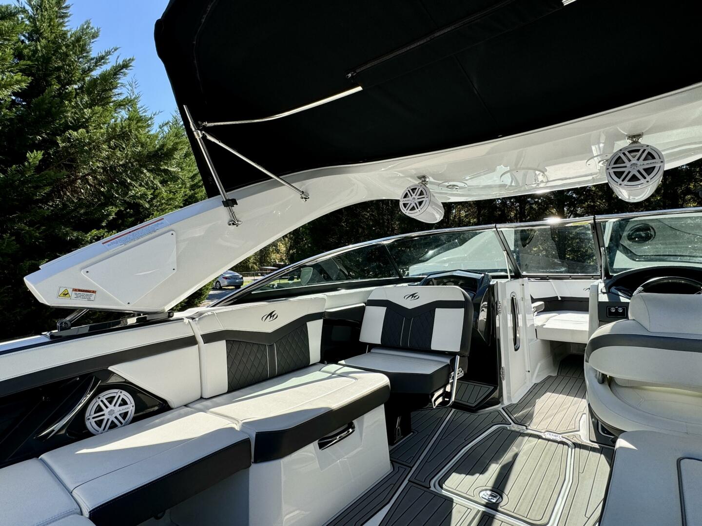 Slide: The Image of Monterey 278 SS 2019 - 4865827