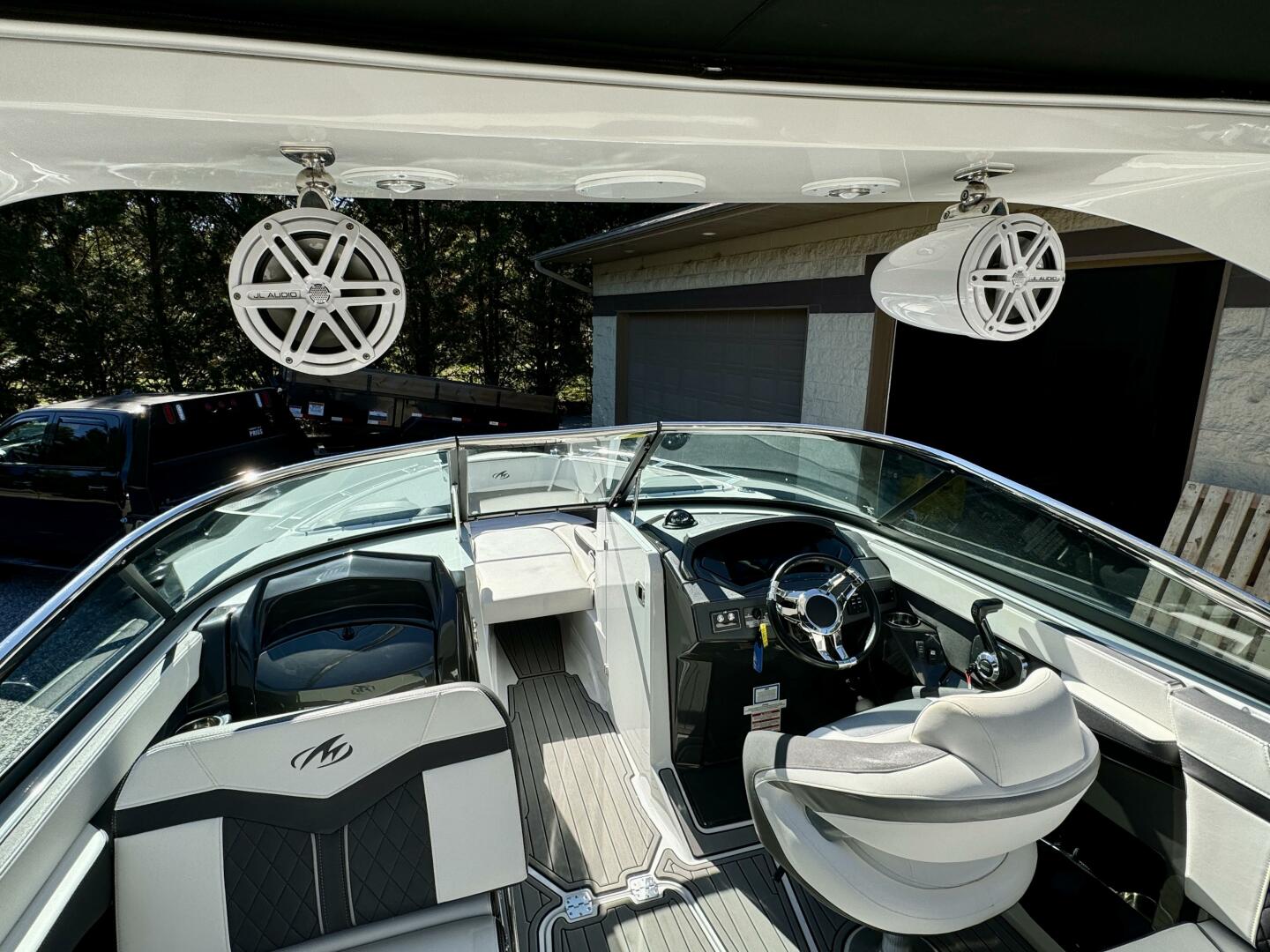 Slide: The Image of Monterey 278 SS 2019 - 4865833
