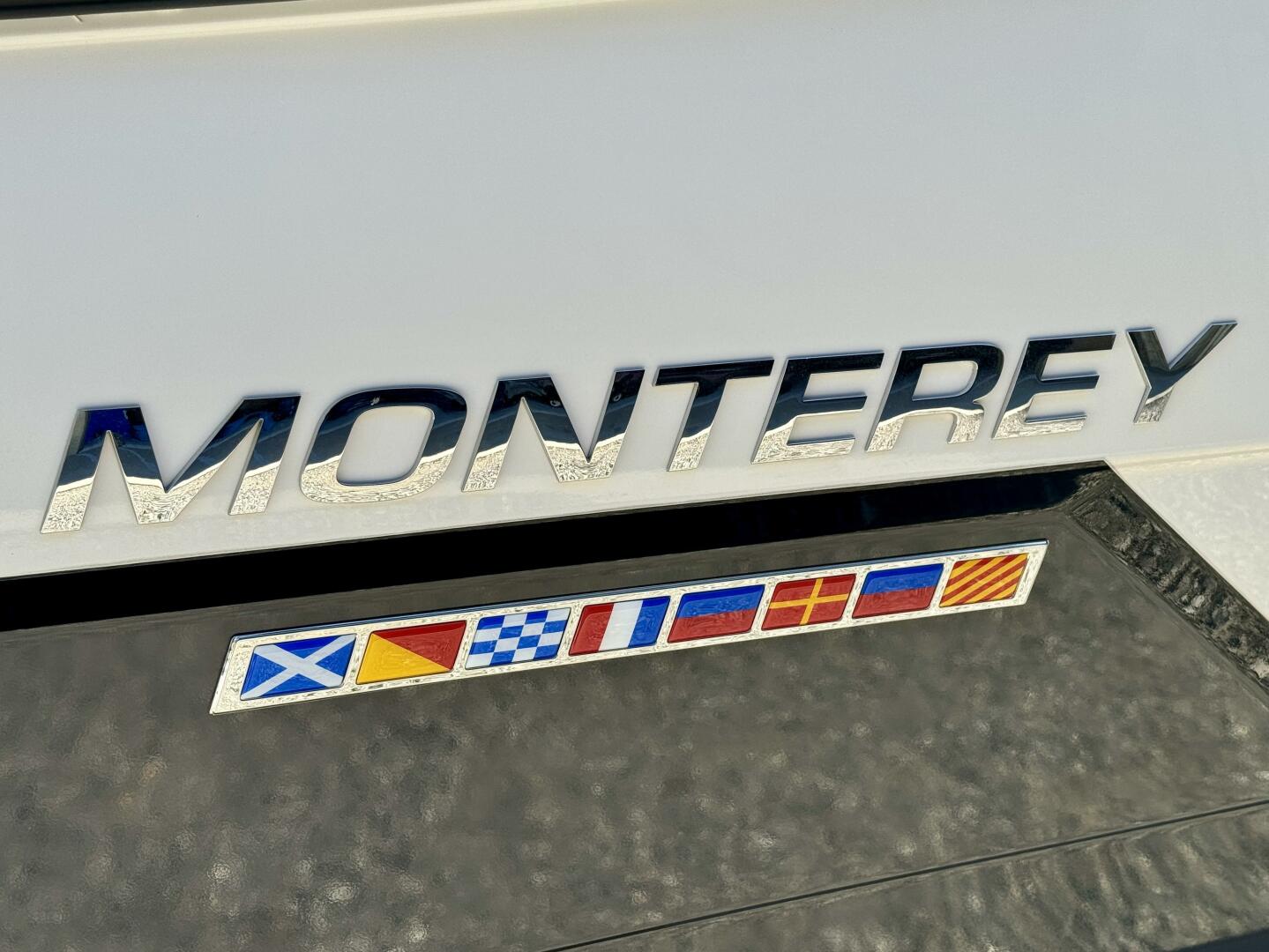 Slide: The Image of Monterey 278 SS 2019 - 4865974