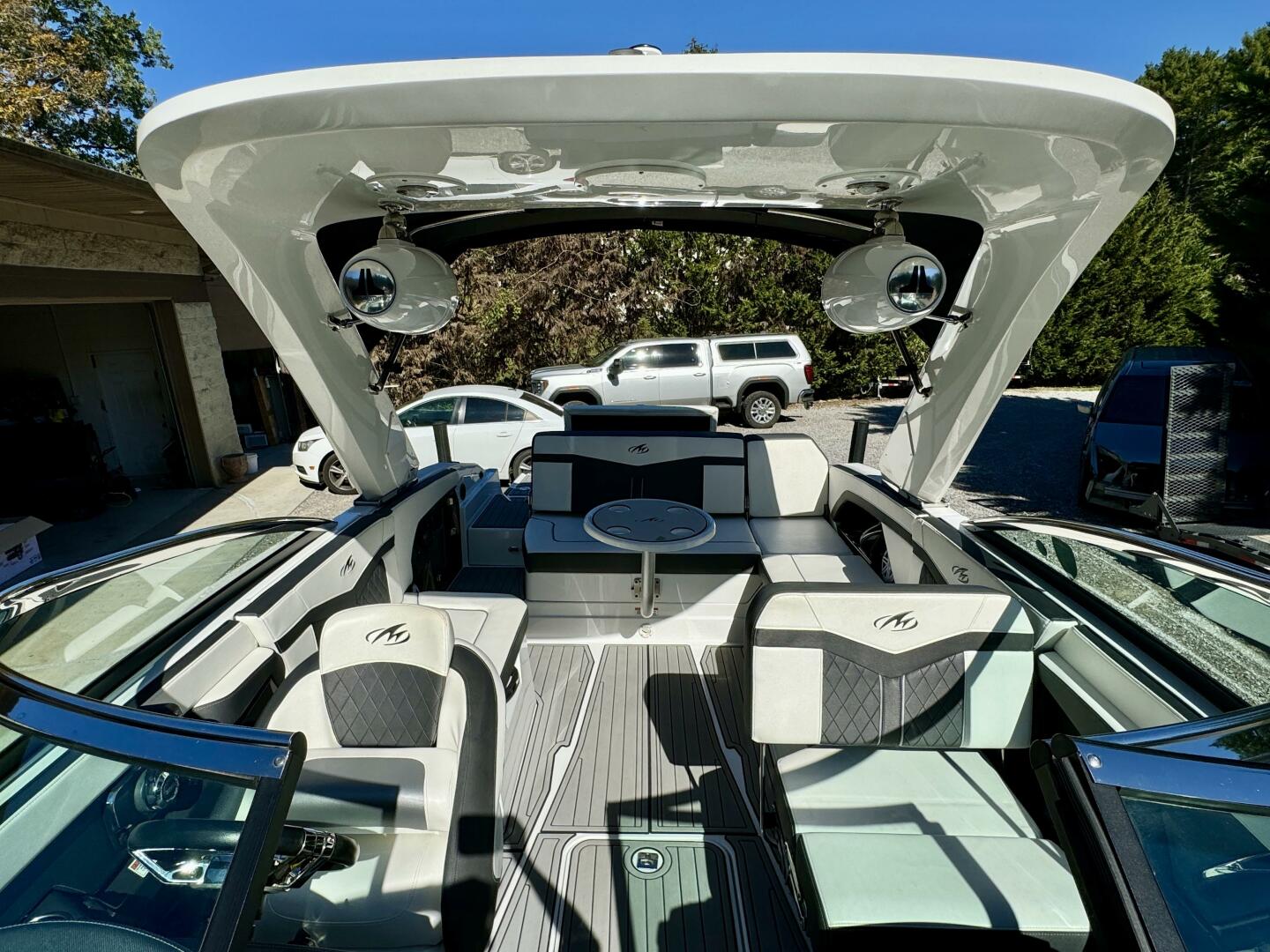 Slide: The Image of Monterey 278 SS 2019 - 4865808