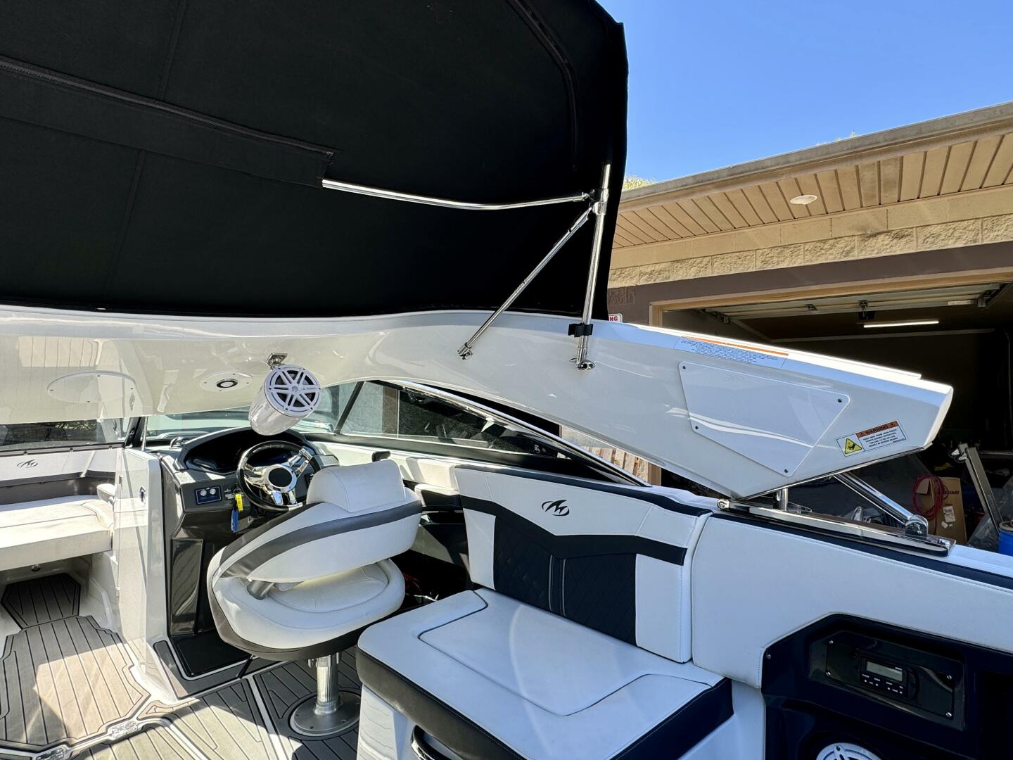 Slide: The Image of Monterey 278 SS 2019 - 4865830