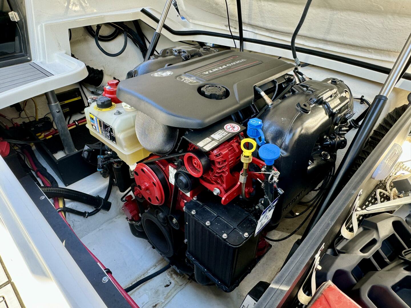 Slide: The Image of Monterey 278 SS 2019 - 4865840