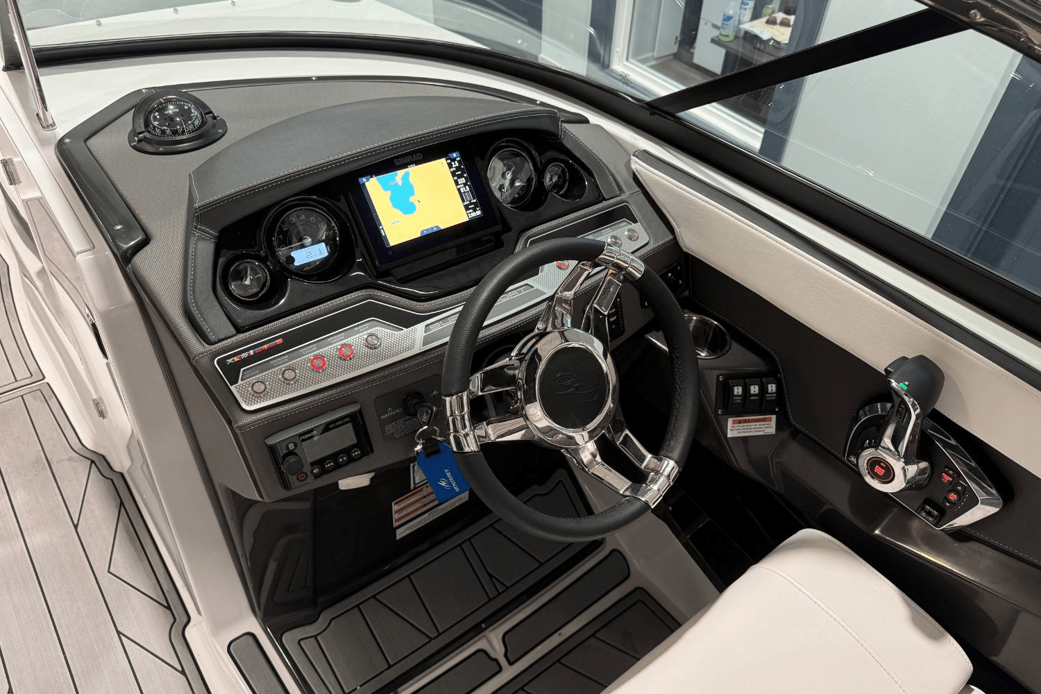 Slide: The Image of Monterey 278SS 2024 - 17