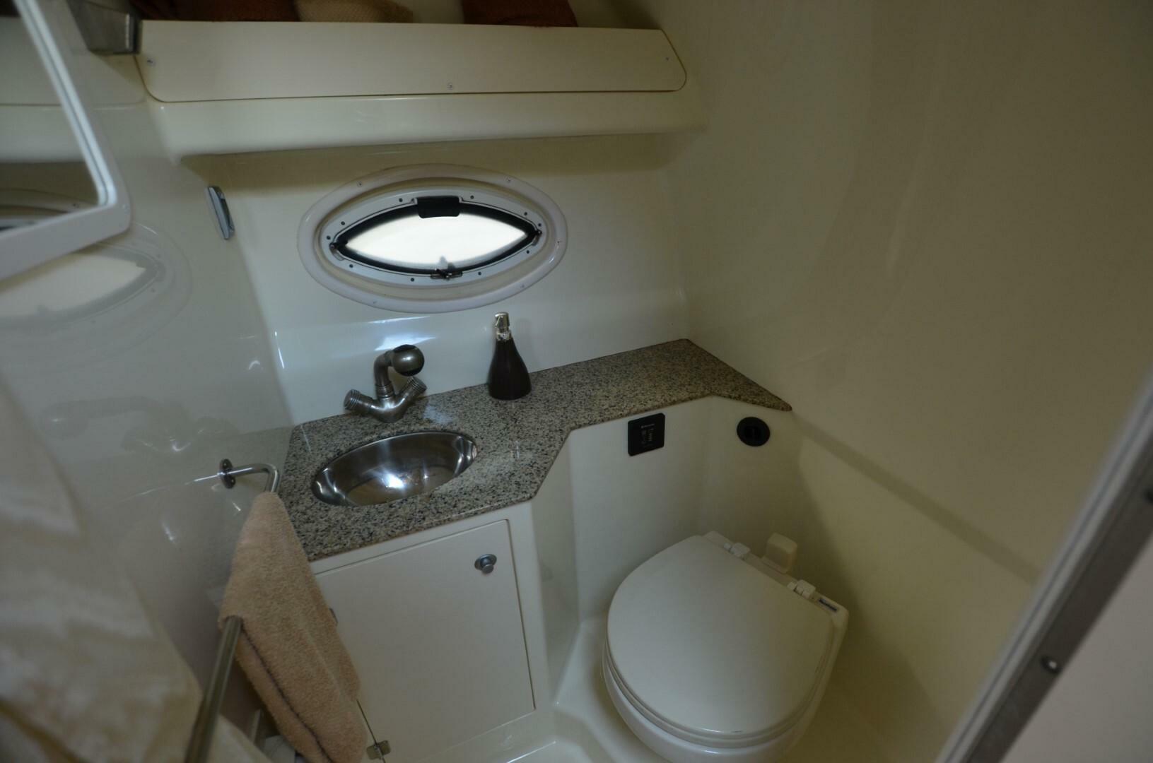 Slide: The Image of Monterey 280 SPORT CRUISER 2011 - 5311967