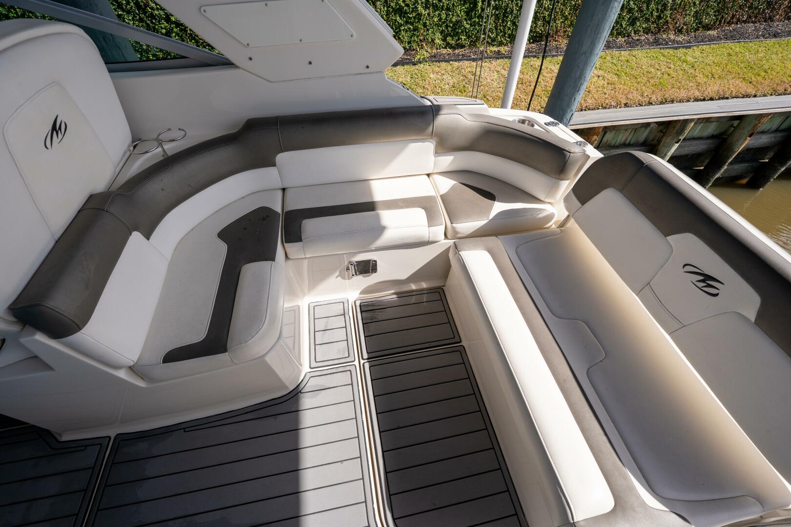 Slide: The Image of Cockpit - 5107559
