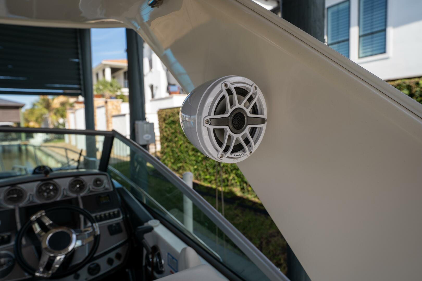 Slide: The Image of JL AUdio Speaker - 5107564
