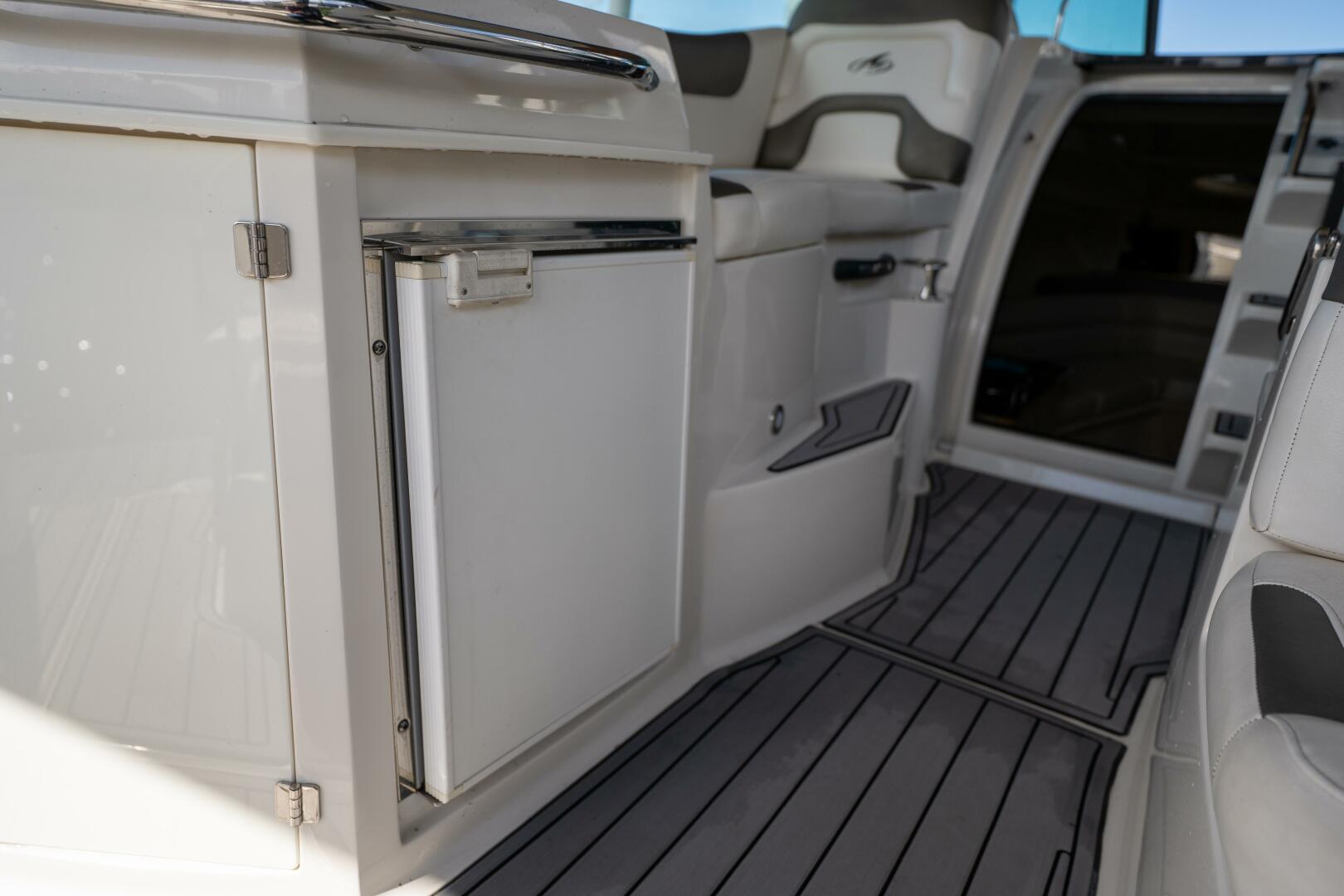 Slide: The Image of Outdoor Fridge - 5107566