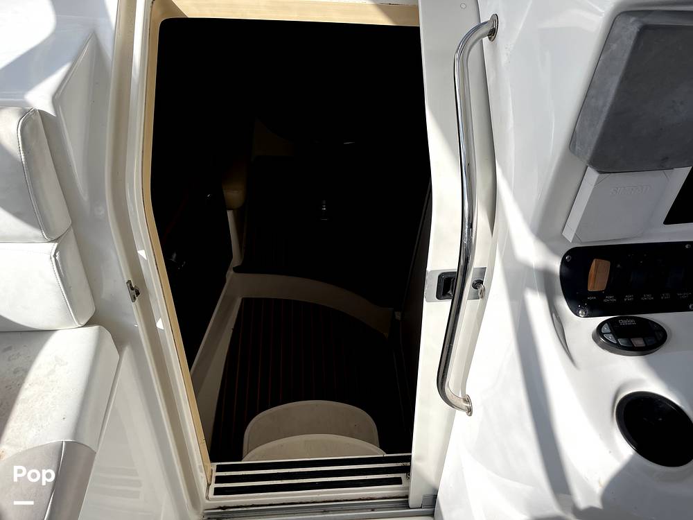 Slide: The Image of Monterey 282 CR Cruiser 2004 - 13267009