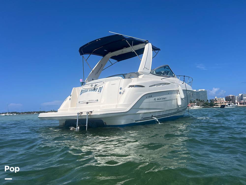 Slide: The Image of Monterey 290 Sport Cruiser 2006 - 15504961