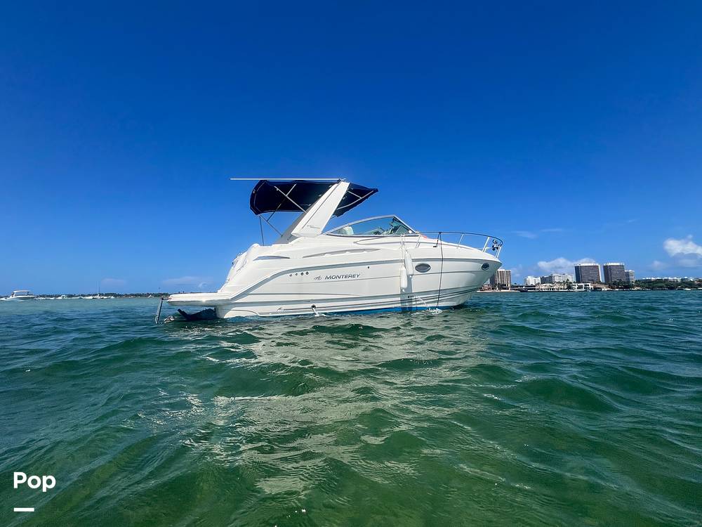 Slide: The Image of Monterey 290 Sport Cruiser 2006 - 15504960