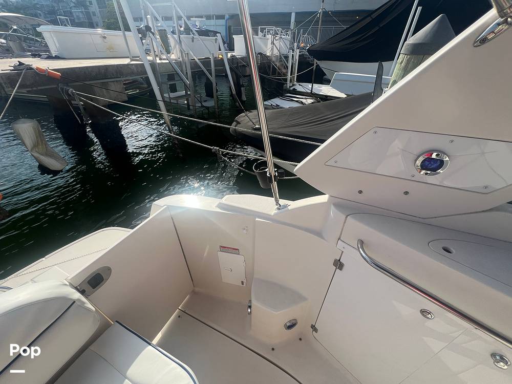 Slide: The Image of Monterey 290 Sport Cruiser 2006 - 15060408