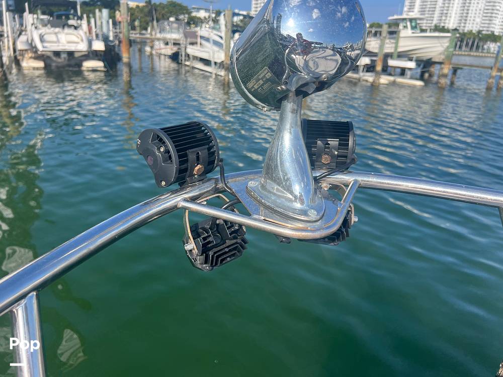 Slide: The Image of Monterey 290 Sport Cruiser 2006 - 15060452