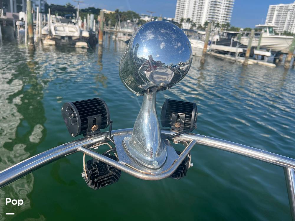 Slide: The Image of Monterey 290 Sport Cruiser 2006 - 15060453