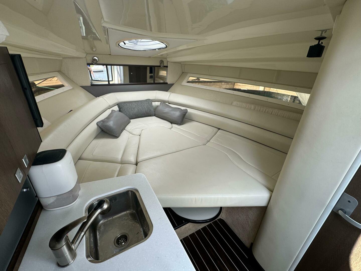 Slide: The Image of Monterey 295 Sport Yacht 2017 - 4949897