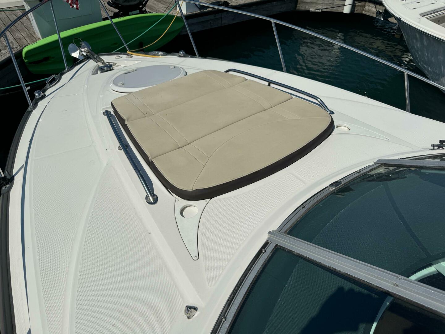 Slide: The Image of Monterey 295 Sport Yacht 2017 - 4949912