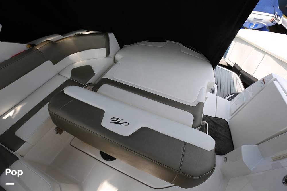 Slide: The Image of Monterey 295 Sport Yacht 2019 - 12819306