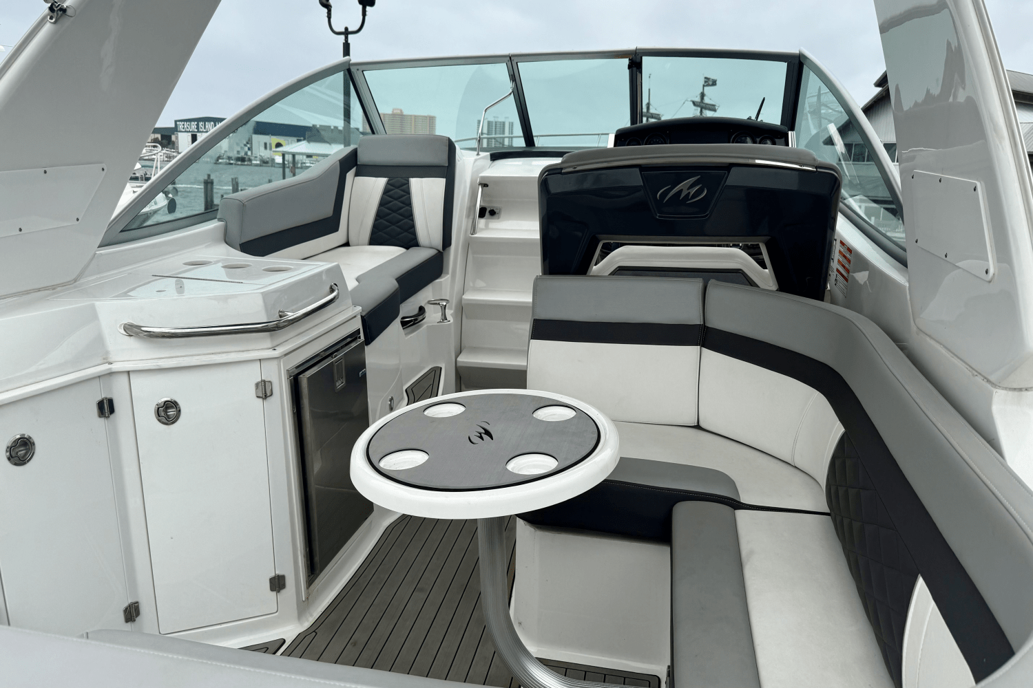 Slide: The Image of Monterey 295 SY 2021 - 24