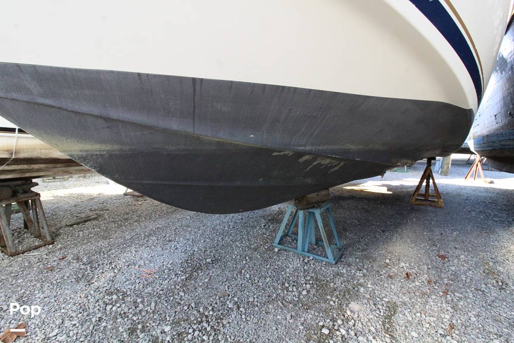 Slide: The Image of Bottom Paint Antifouling - 13545681