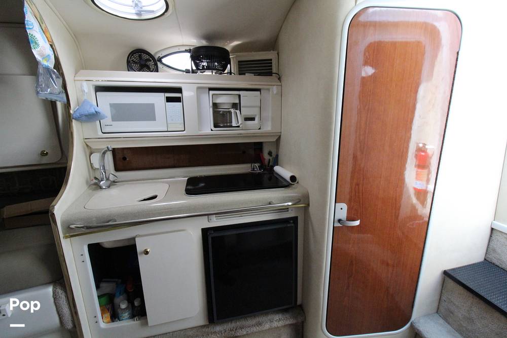 Slide: The Image of 2000 Monterey 302 Express Cruiser - 13545558