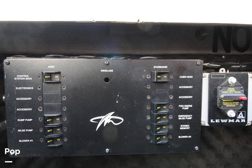 Slide: The Image of Monterey 302 2000 - 13545673