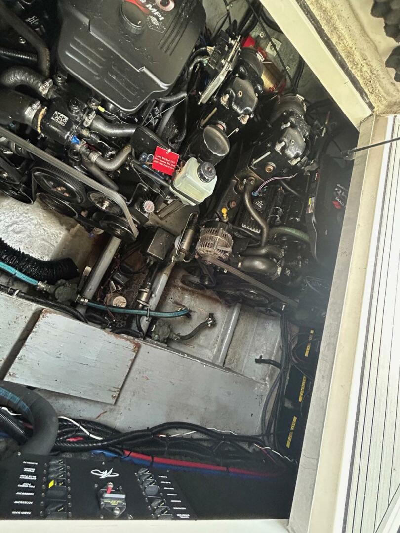 Slide: The Image of Monterey 302 Cruiser 2003 - 5313228