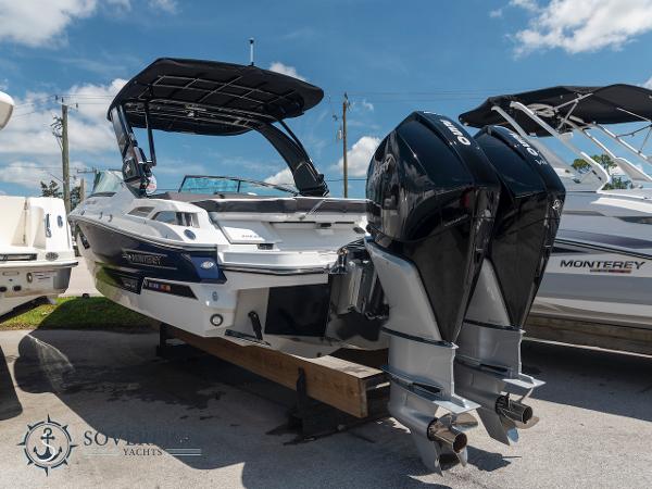 Slide: The Image of Monterey 305 Super Sport 2023 - 3