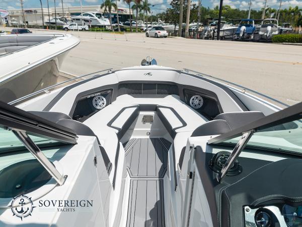 Slide: The Image of Monterey 305 Super Sport 2023 - 6
