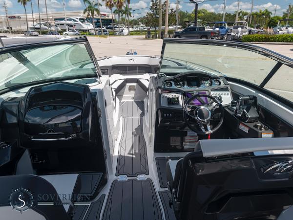 Slide: The Image of Monterey 305 Super Sport 2023 - 7