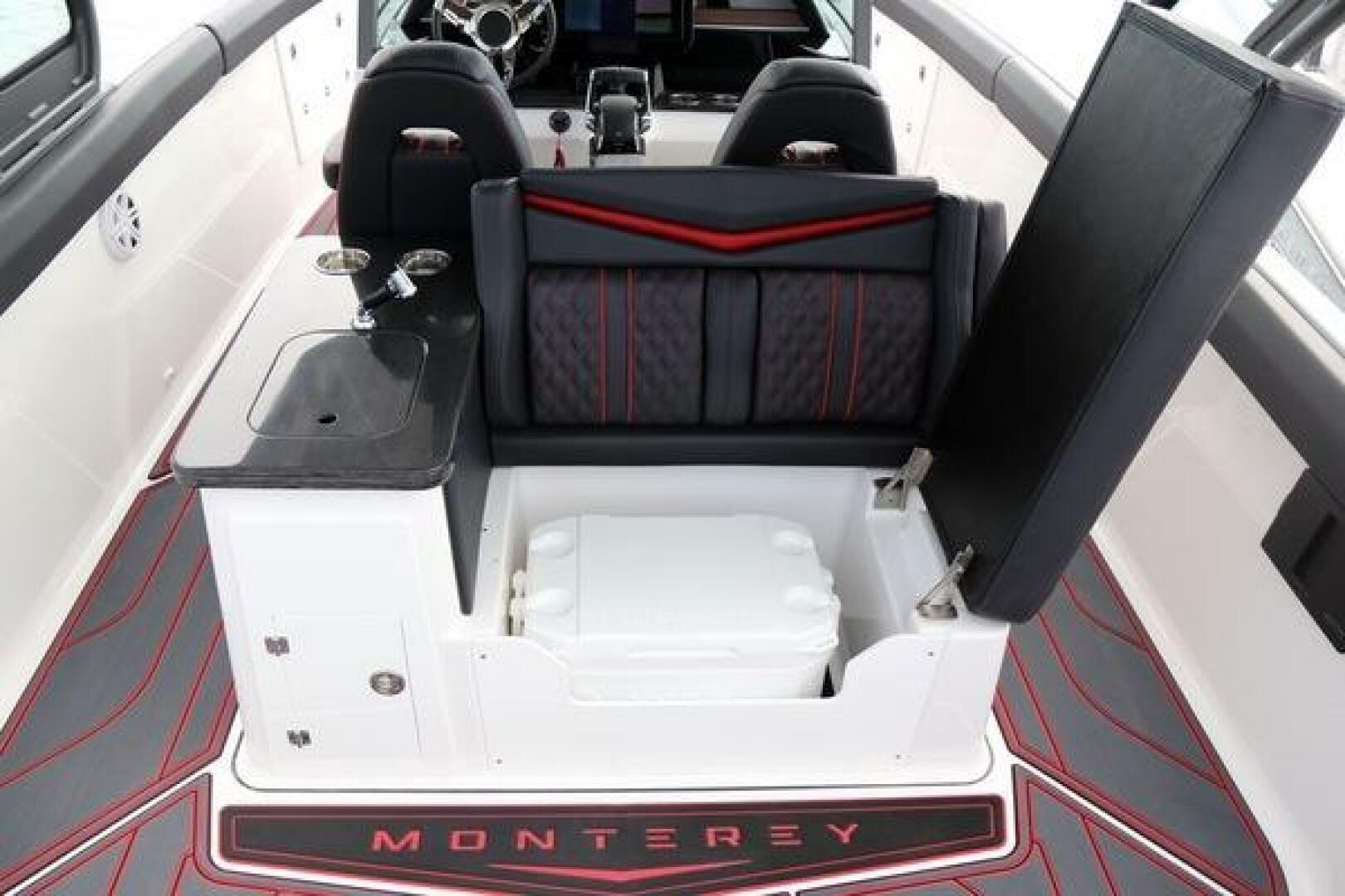 Slide: The Image of Monterey 30 Elite 2025 - 5300613
