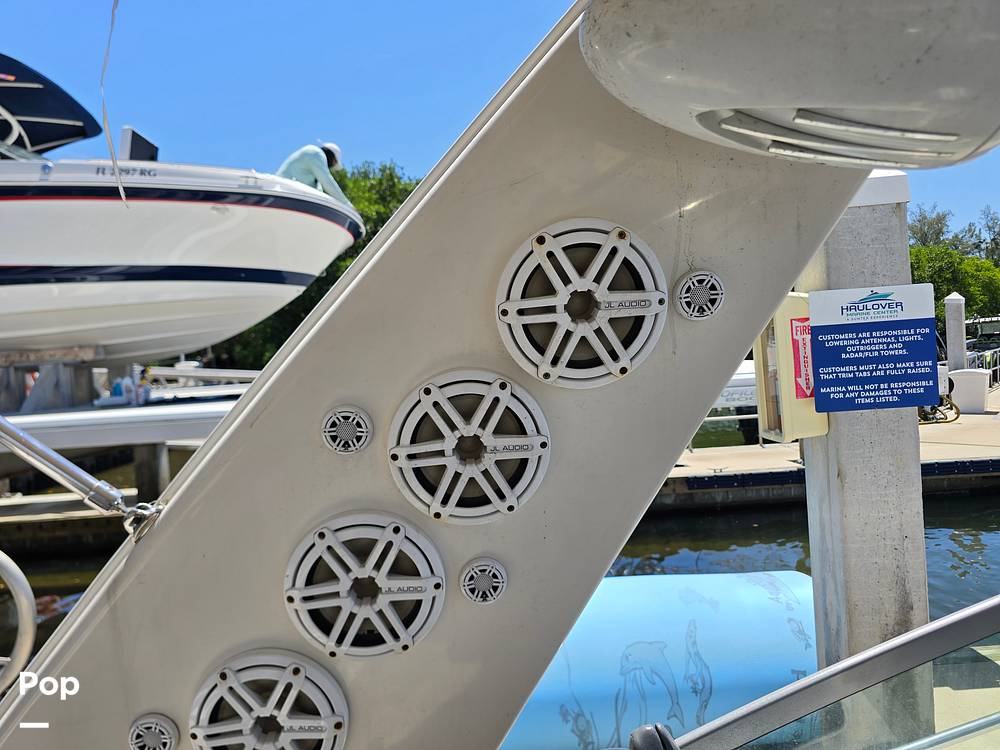 Slide: The Image of Monterey 320 SY 2009 - 14469130