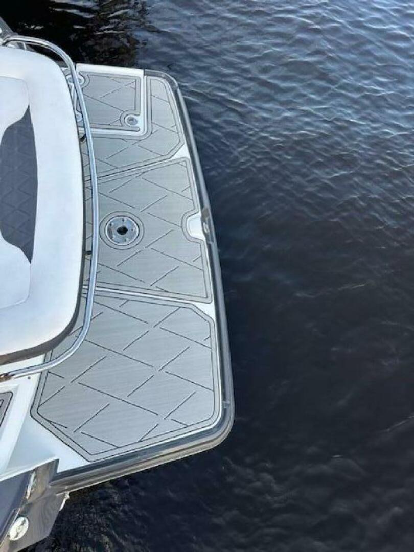 Slide: The Image of Monterey 328SS 2015 - 4881264