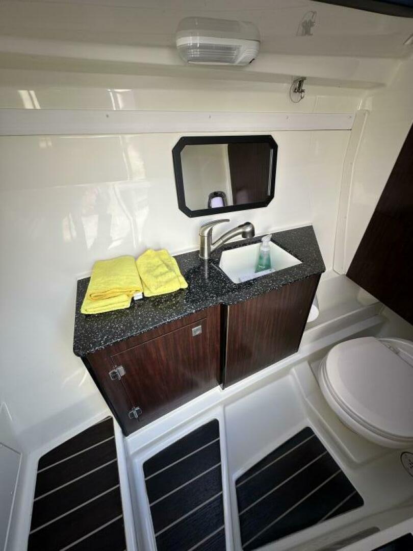 Slide: The Image of Monterey 328SS 2015 - 4881320